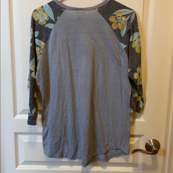 LuLaRoe Randy - Picture 2 of 4